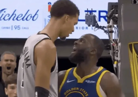 NBA杯小组赛，马刺以108-109不敌勇士。
本场比赛，马刺球员维克托-文班亚