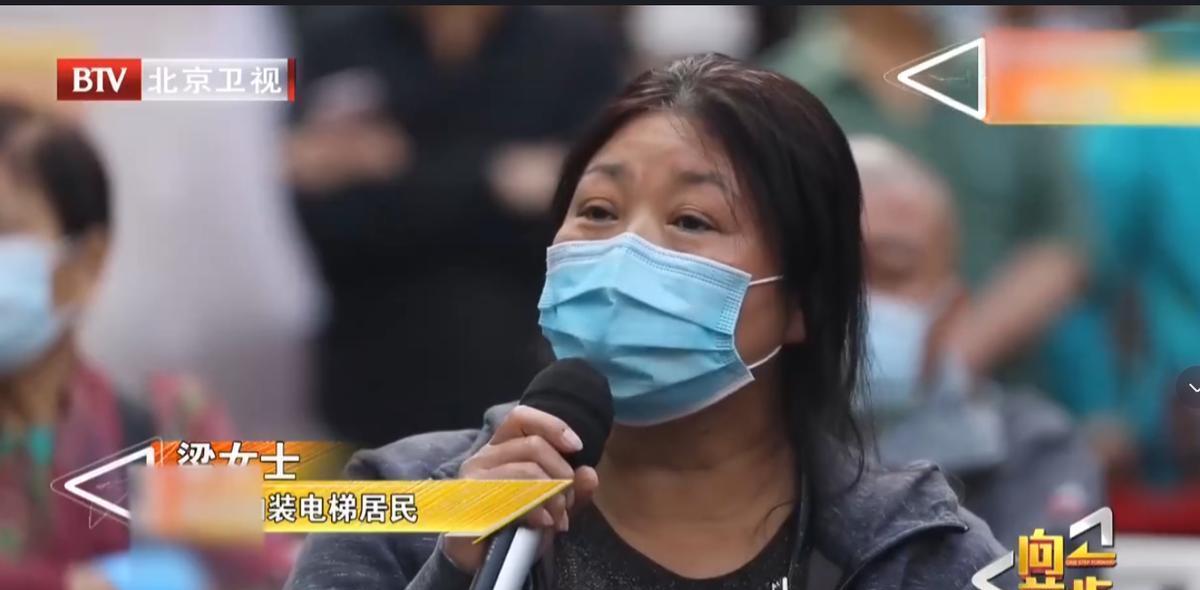 “报应来得真快！”北京海淀，楼上住户死性不改，垃圾照旧往下水道里扔！一楼大姐厕所