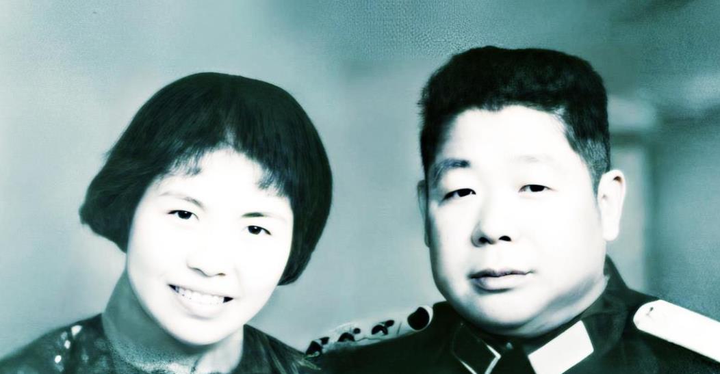 1949年，陈赓在上海见到了小姨子。多年不见，小姨子出落的亭亭玉立，已长成了大美