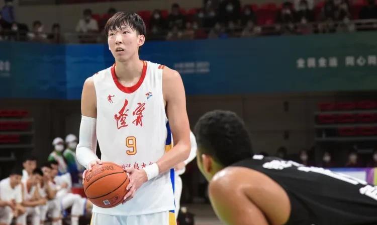 价高者得！周琦600万高薪代表四川队打全运，辽宁无力匹配，媒体人付政浩透露必消息