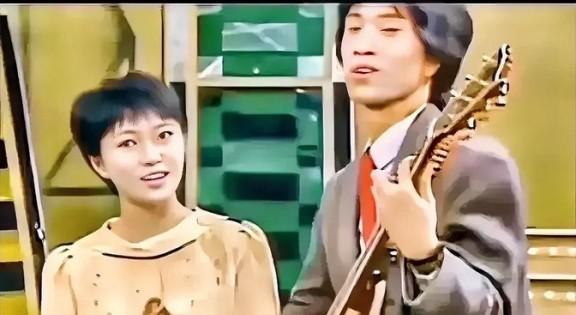 1984年通过团长王昆的努力，程琳调入了东方歌舞团。之后，程琳与侯德健合作，程琳