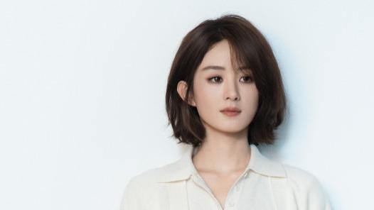 从甜妹到清冷女王，赵丽颖的白色系穿搭，温柔又高级
