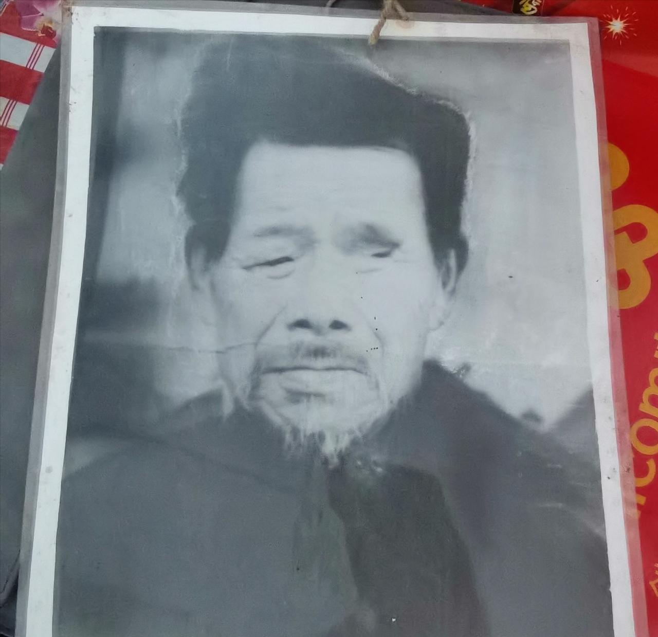 我从小没有见过我姥姥，甚至我从来没有见过我姥姥的照片，而我妈也记不得我姥姥的长相