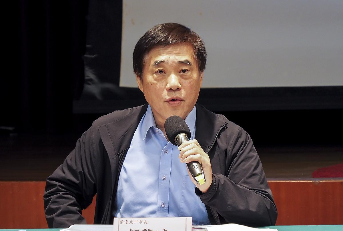 郝龙斌：我们是中国人也是台湾人
国民党主席候选人郝龙斌今晚（9日）在“给对手的公