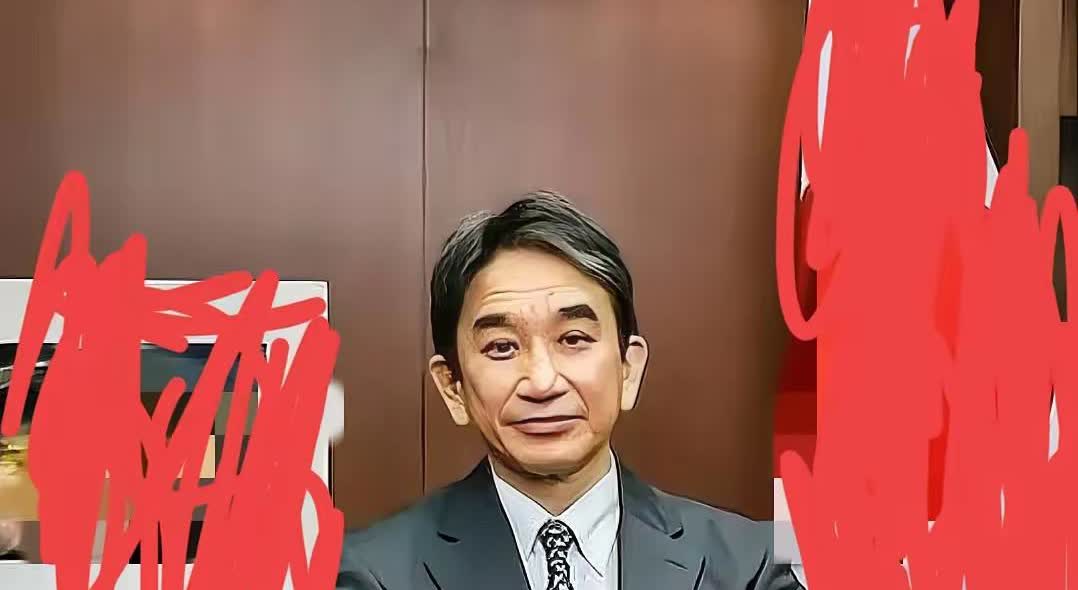 日本前驻华大使垂秀夫近日言论，“待中国衰弱时日本给中国致命一击”。
 
驻华