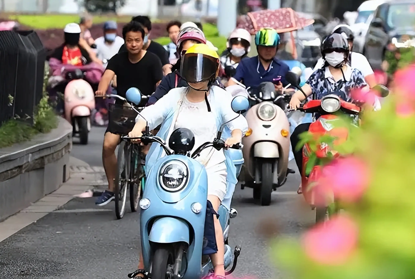 电动车新标又来了，这次还是25km时速，恐怕给带来更大影响