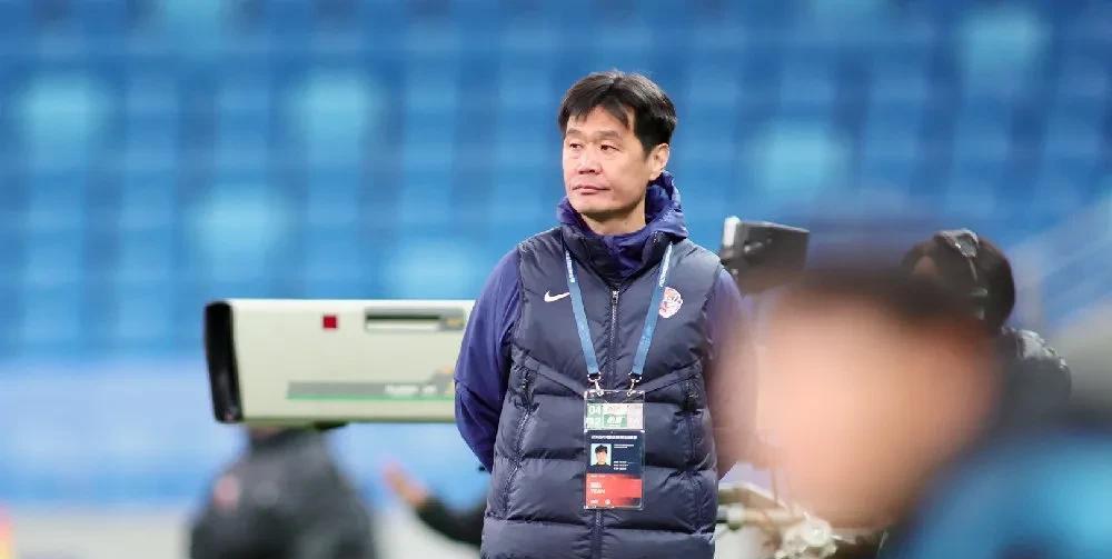 青岛海牛最大的问题在场外！老生常谈的就是资金与所在平台相匹配的问题！以海牛的资金