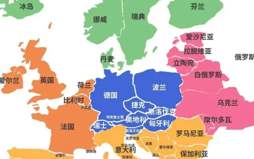 俄为何不炸乌外援港口与运输线？网友报道，乌接受外援通道，主要有“四港两线”:
