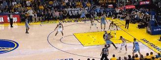 格林啊格林，你这次犯规要毁了巴特勒的超神之夜啦
在勇士对阵灰熊的附加赛第四节比赛