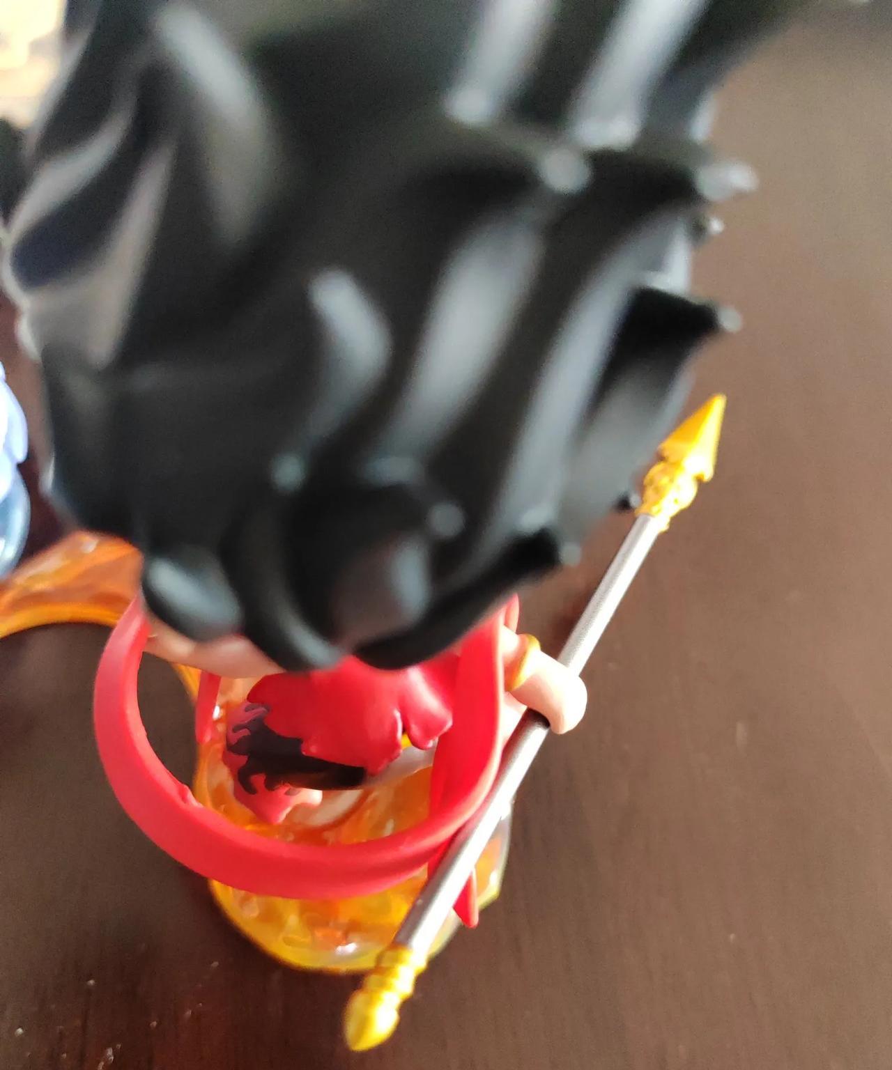 话说老刘好了伤疤去上班，心里对小舅子那是恨死了，可是明面上又不敢说，于是就大张旗