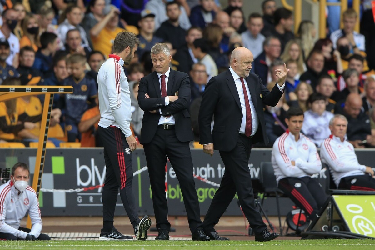 利物浦阿森纳酝酿一亿欧转会，此番阿尔特塔机不可失，卡里克担负曼市全村希望！