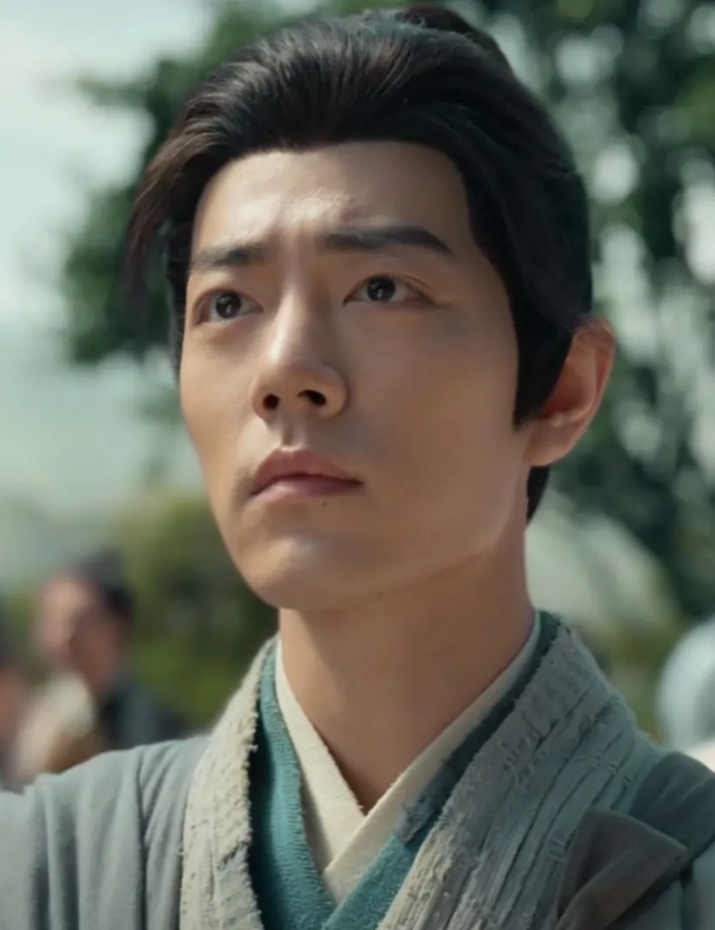 肖战真的老了。《藏海传》里并不难看，但一看就是30多岁的成熟男人，演20岁少年有