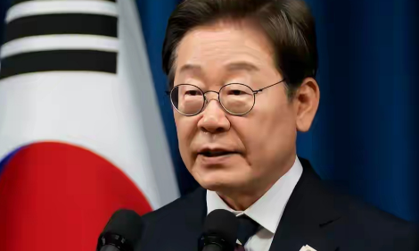 韩国议员归国“破防”，实属政客甩锅闹剧！李在明政府亲美媚日，却难掩韩国产业竞争力