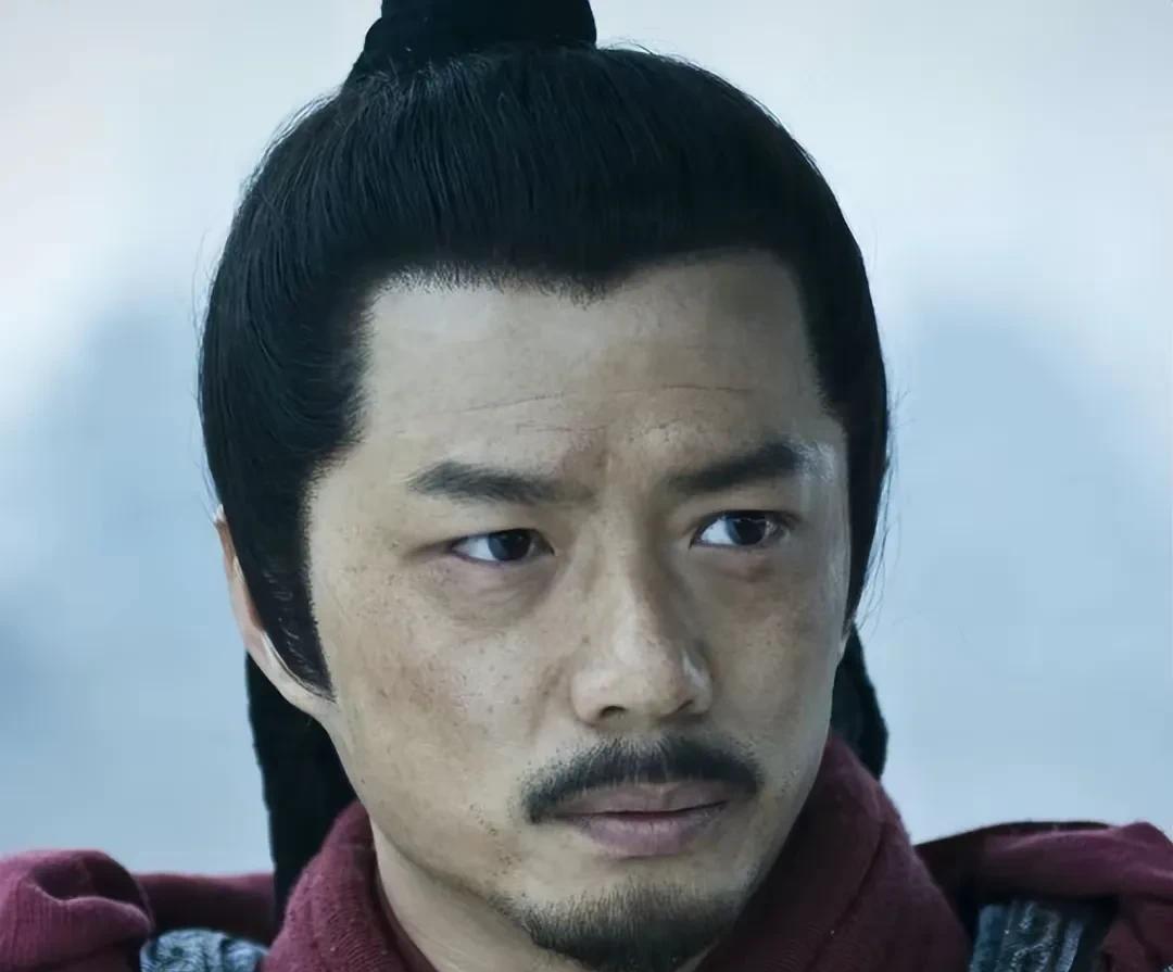 为什么韩信没有留下兵书？
未央宫的夜格外冷，韩信望着窗外高悬的冷月，镣铐在脚踝上