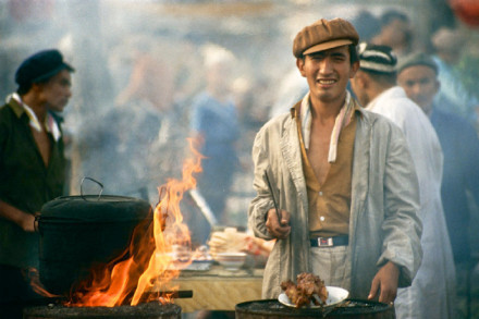 恰饭冇？(1991年新疆喀什)