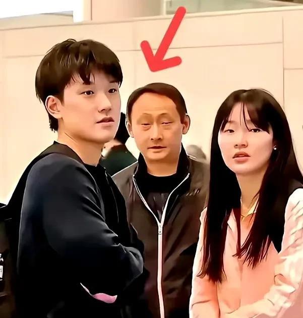 你能想象得到吗？反正小编是绝对没想到：
您说赛场有规律吗？嗨！真想不到哇。