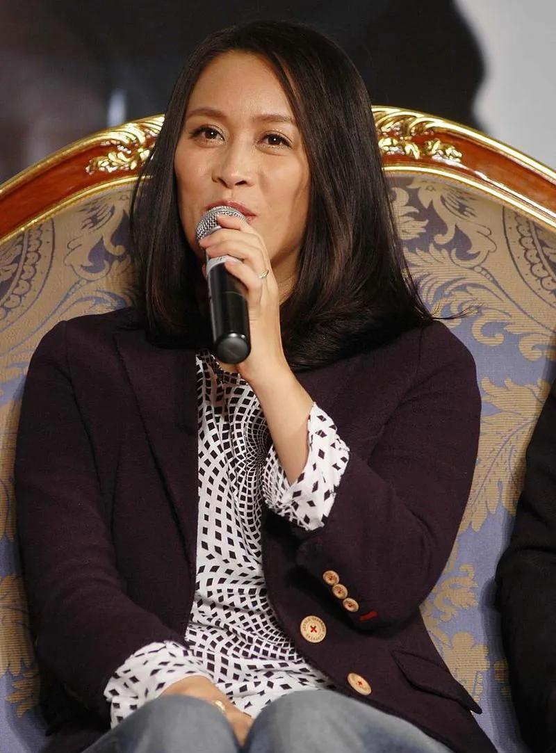“那英周深单依纯随地大小演”系无稽之谈