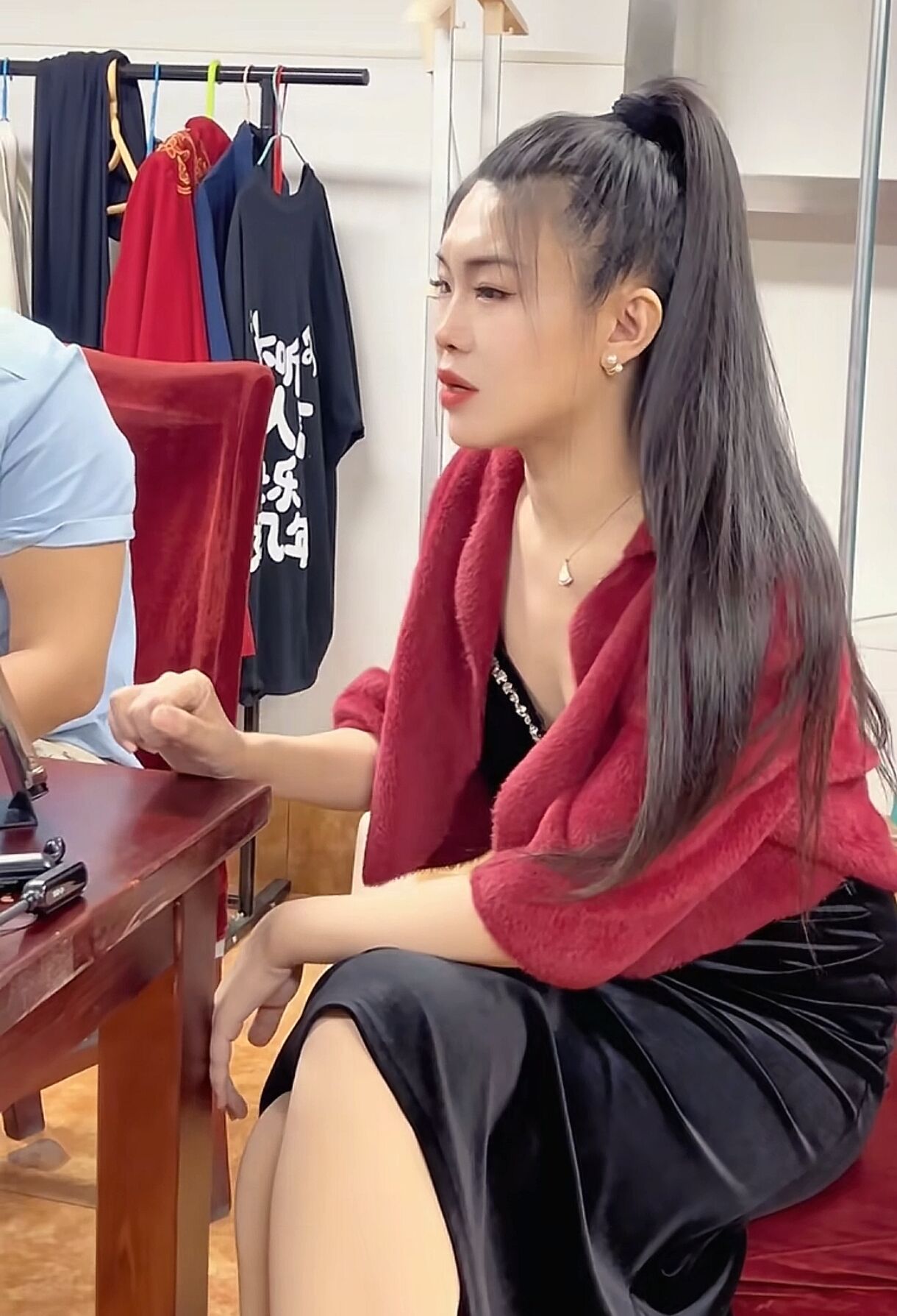 不怕脑子笨，就怕眼睛穷