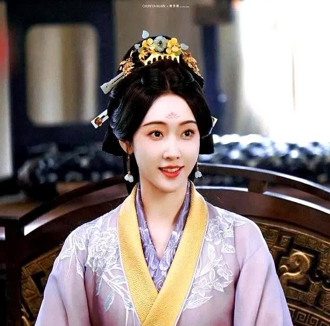 饶雪漫说的很对

这个圈子不是长得好看就能红

你看宣璐在《陈情令》里演