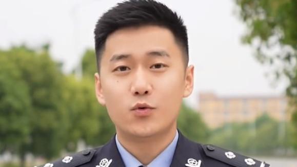 央视发了个视频，想教大家伙学习交通标志，评论区提了一堆意见