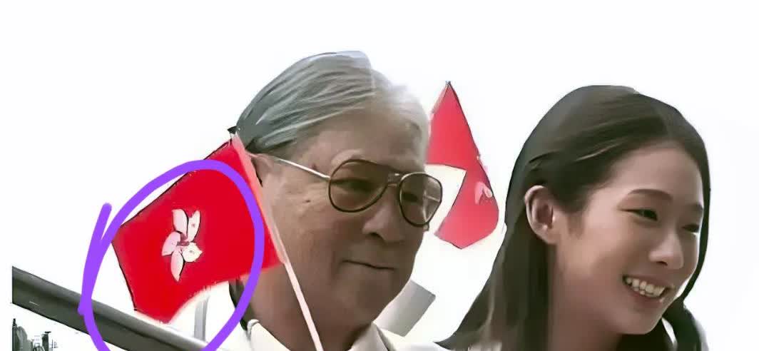 霍震霆又陪江旻憓逛了三天博物馆

可见已经70多岁的霍震霆多喜欢江旻憓这个未