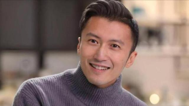 谢霆锋多年为家庭奔波，倾力支持妹妹，与王菲感情引关注