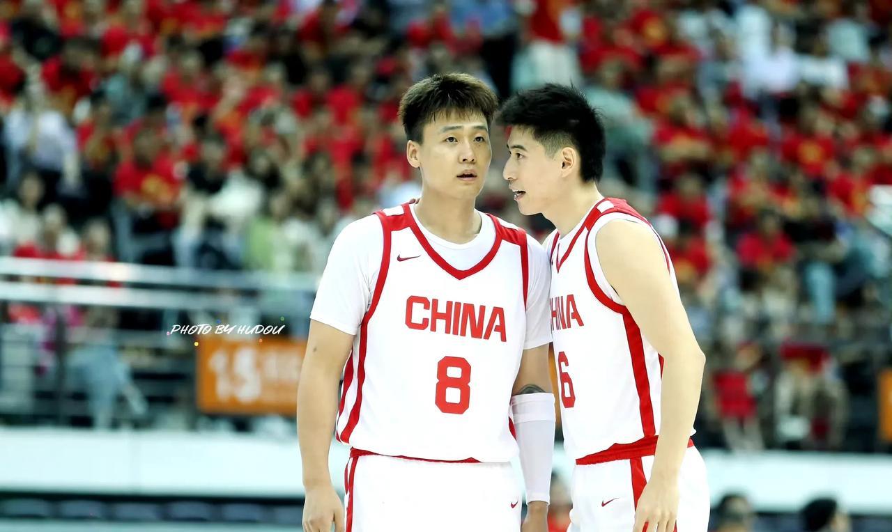 中国男篮队长赵睿谈亚洲杯目标：拿牌，站上领奖台
在亚洲杯即将开始的前夕，中国男篮