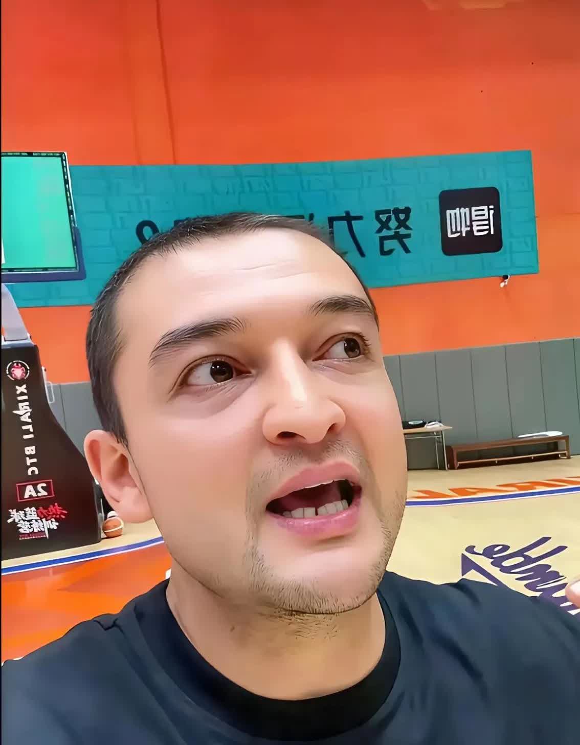 李梦落选，我不奇怪；

教练说状态不好，我也不惊讶。

实在没想到，西热