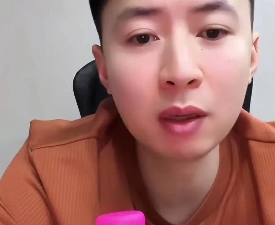 国乒内部竟有七层台阶

方博一句话，把金字塔掀开给你看

二队先分普通和