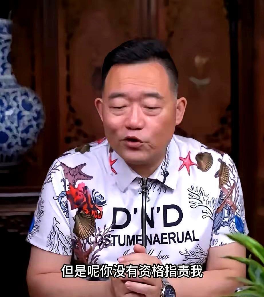 所谓人不作就不会死，现在看郑好开始走下坡路了，因为他不在纯粹了。
因为他没有团队
