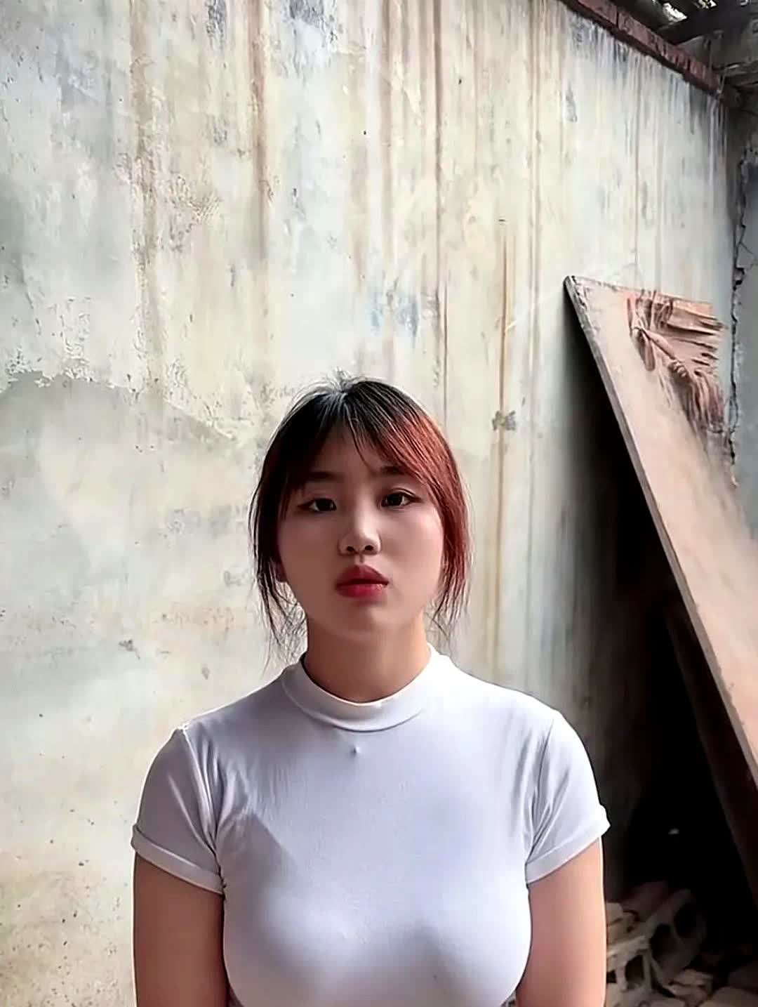 没想到我也迷上了这维权业主。

不知不觉加入到“一大波人看一大波人维权”的队