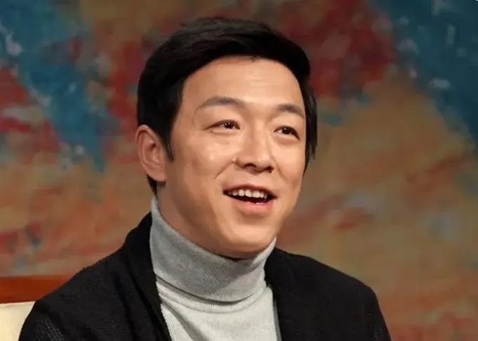 黄渤笑言：“当‘天下第四’最自在。头名像扛着千斤担，所有人盯着你摔跟头；第二第三