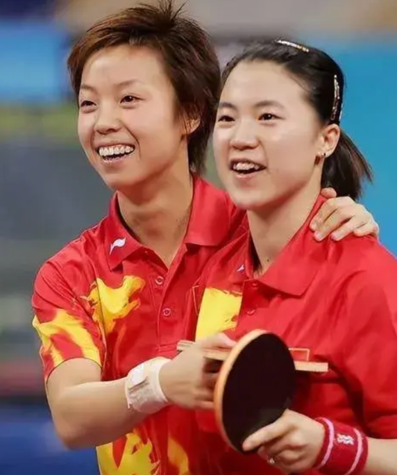 惊人定律: 凡是国乒女子大满贯者，都拿了全运会女单冠军

邓亚萍，国乒女子首位大
