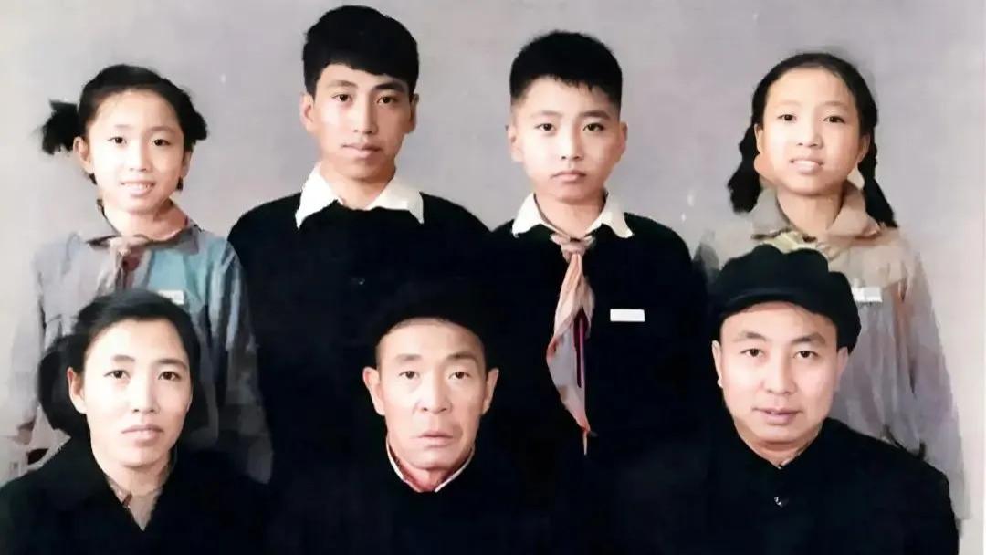 华国锋岳父韩七海一家的革命传奇