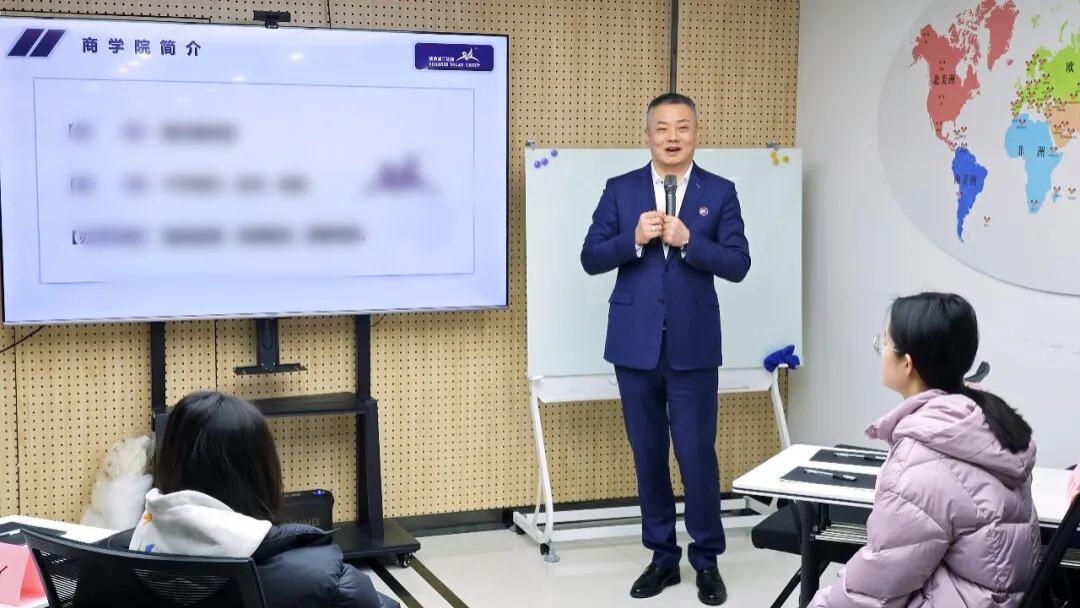 强基增效 笃行实干 陕西雅兰纺织集团商学院第三期基础人员营销专项特训营