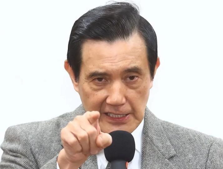 最近因为美国加征关税，我发现一件特别搞笑的事。过去，台湾国民党如夏立言、蒋万安、