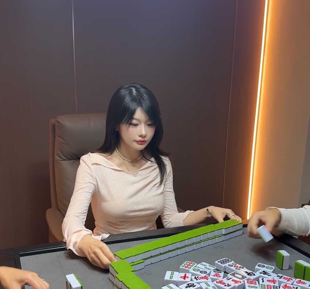 你知道么？打麻将
打麻将的时候，技术在运气面前不值一提！我也算是麻将老手了，打
