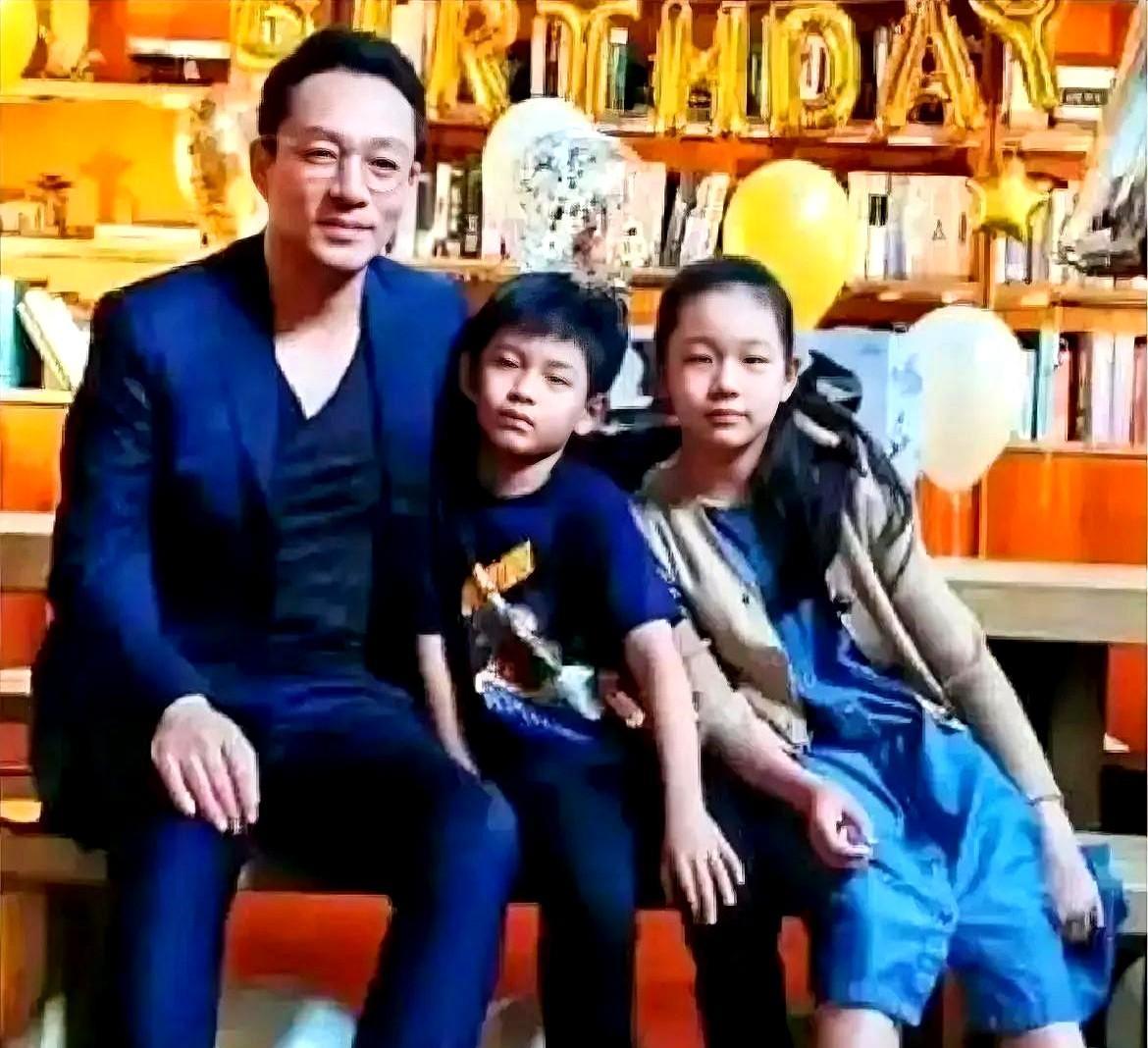 吃瓜群众速来围观！
汪小菲这波台北行彻底刷新豪门恩怨新剧本——别人争产要打十年官