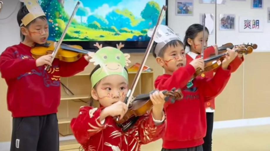 适合教3岁孩子的拜年礼仪