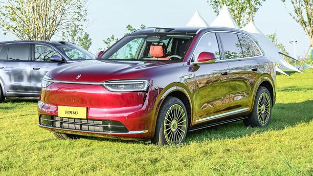 全新问界M7开启预订，搭华为乾崑ADS 4，预售价28.8-38.8万元