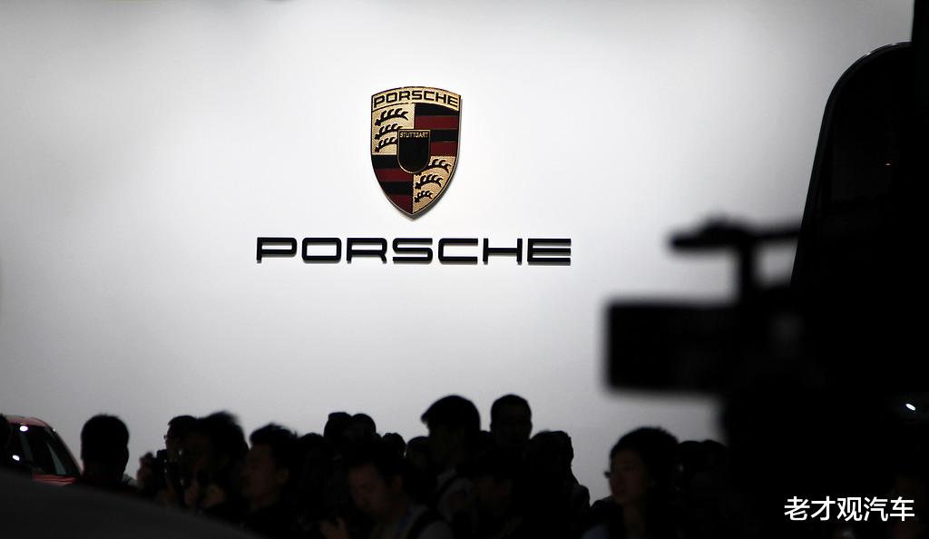 保时捷：传承与创新的汽车传奇
