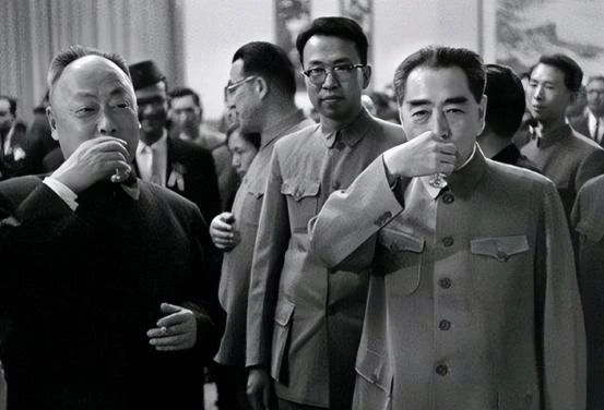 好战分子？没错老子就是好战分子！”在1965年中外记者招待会上，陈毅元帅霸气说道