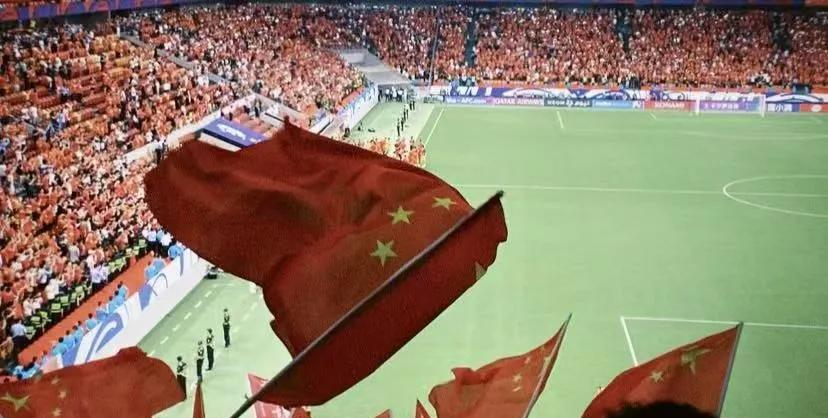 国足主教练还是没有着落！
在东亚杯打完，久尔杰维奇不可能留任的情况下，国足主教练