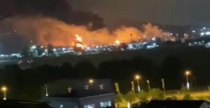 塔斯社报道说，无人机袭击威胁发生后，索契机场出台了临时空中管制，在空管期间，飞往