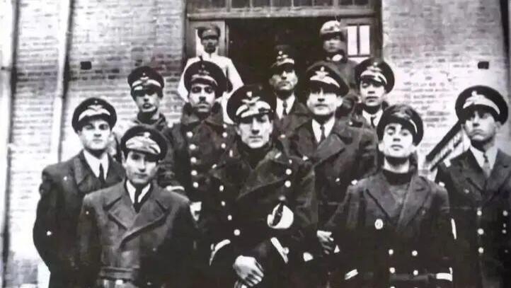 二战没加入轴心国，且保持中立的伊朗，为何遭到英国和苏联的入侵