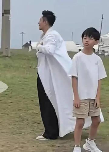 儿子像爸爸汪小菲，女儿像妈妈大S，原本可以是幸福的一家四口，可惜后来……