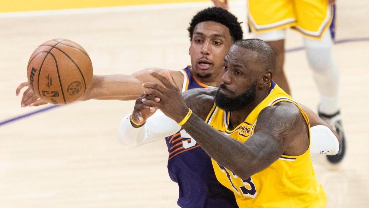 湖人七连胜遭终结，一数据说明问题所在，却有两个好消息