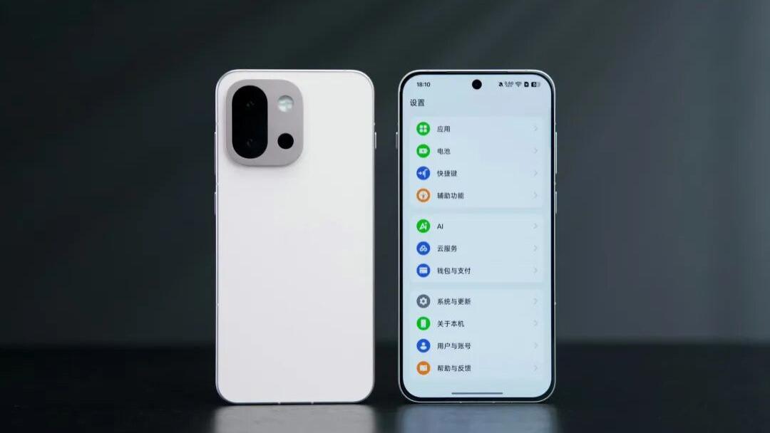 2000元起，“适合捡漏”的三款小屏手机