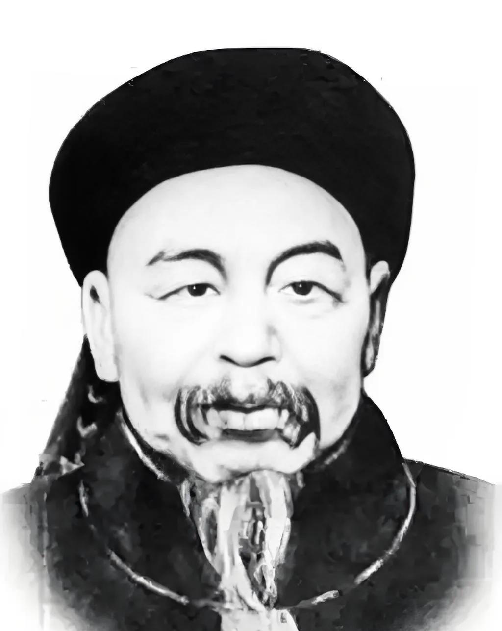 1859年，左宗棠到永州办案。住店时，他看老板愁眉苦脸，一问，原来永州总兵樊燮要