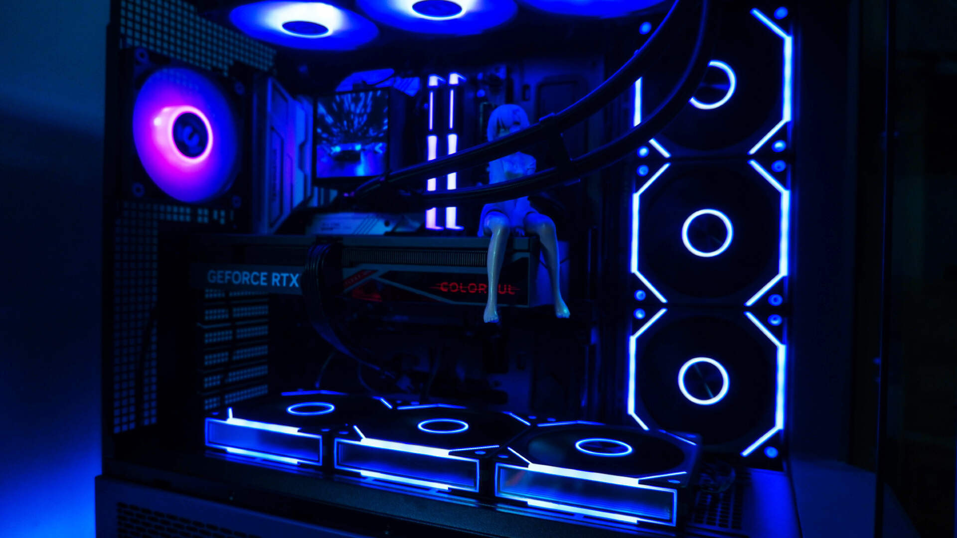 硬件基石：振华卓凌白金电源与安耐美散热，环境好才是真的好